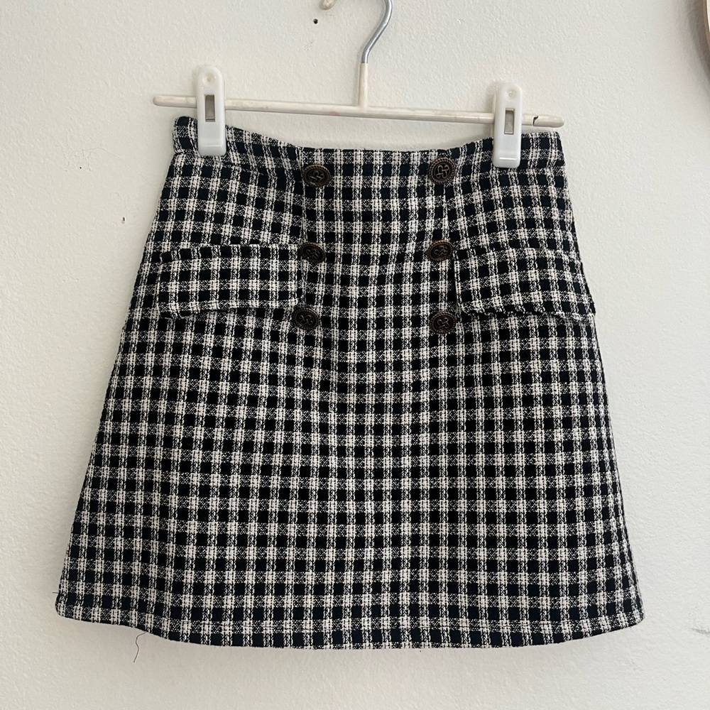 Houndstooth metallic detail skirt